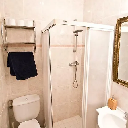 Beach Side Getaway Apartment San Sebastian